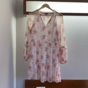 Vince Camuto Three Tier Ivory Floral Babydoll Mini Dress Size Medium